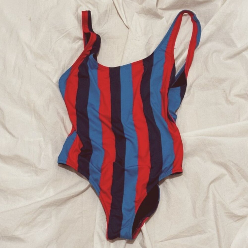 SOLID & STRIPED one-piece swimsuit